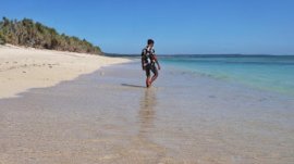 Pantai Batuinan, Semau, Kabupaten Kupang