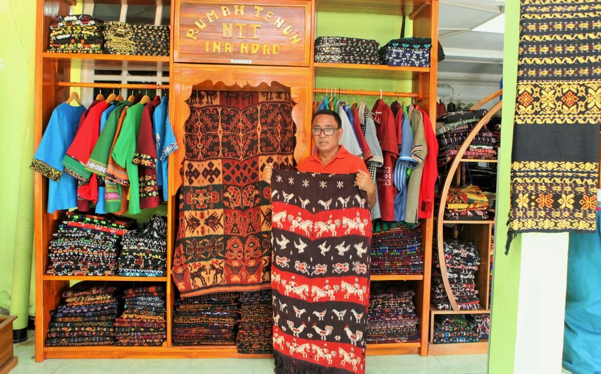 Sentra Usaha Tenun Ikat - Ina Ndao Ina Ndao