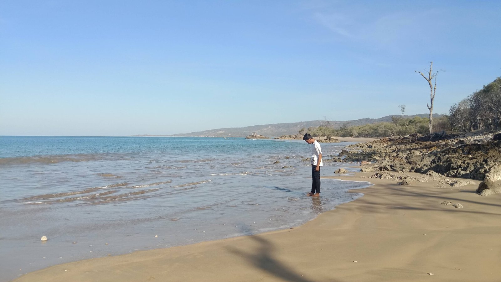 Eksotisnya Pantai Puru, Merbaun,Kec. Amarasi Barat, Kab. Kupang IMG 20210822 074715 1 Scaled