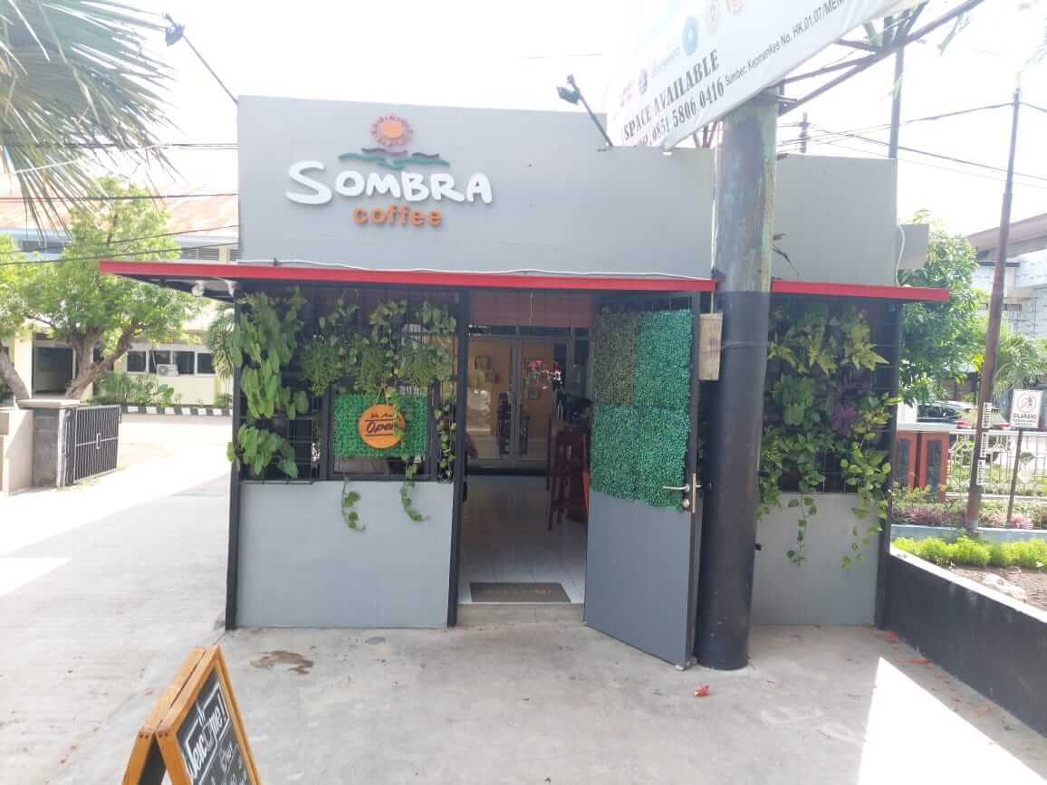 Sombra Coffee Kupang Tatap depan Sombra Coffee