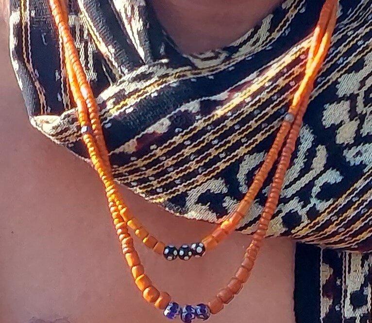 Kalung Leher
