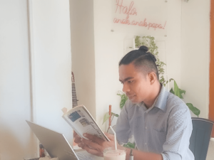 Merasa Ganteng dan Berwawasan di Kopi Papa Ganteng Kota Kupang
