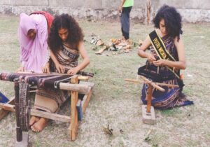 Tenun Ikat Pulau Ternate