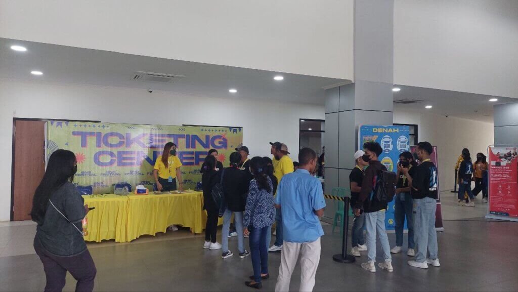 Meja penerimaan pengunjung BNS Festival 2022