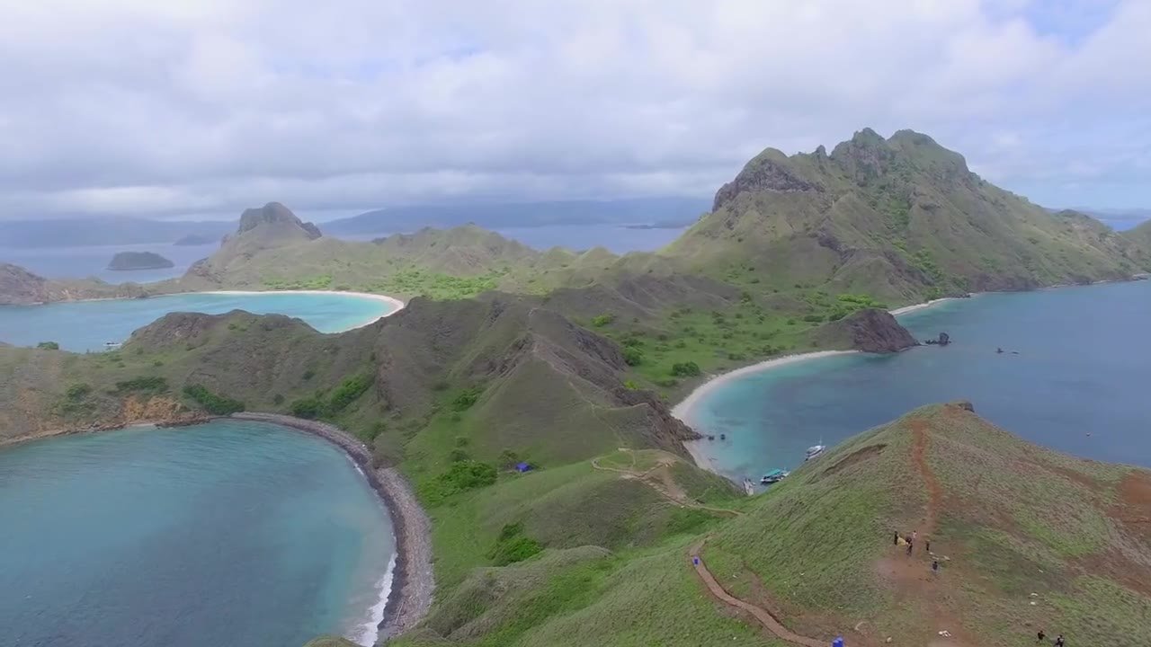 Bentang alam Nusa Tenggara Timur